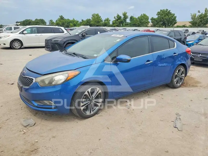2015 KIA Forte фото