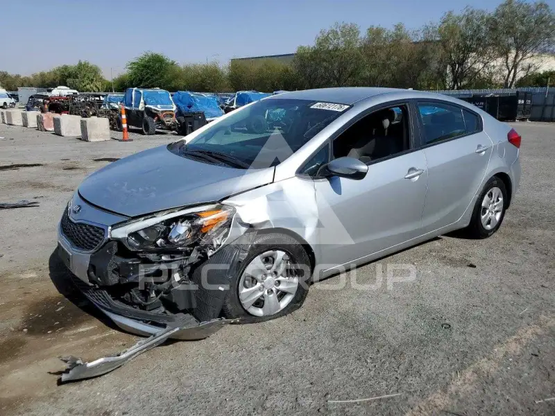2015 KIA Forte photo