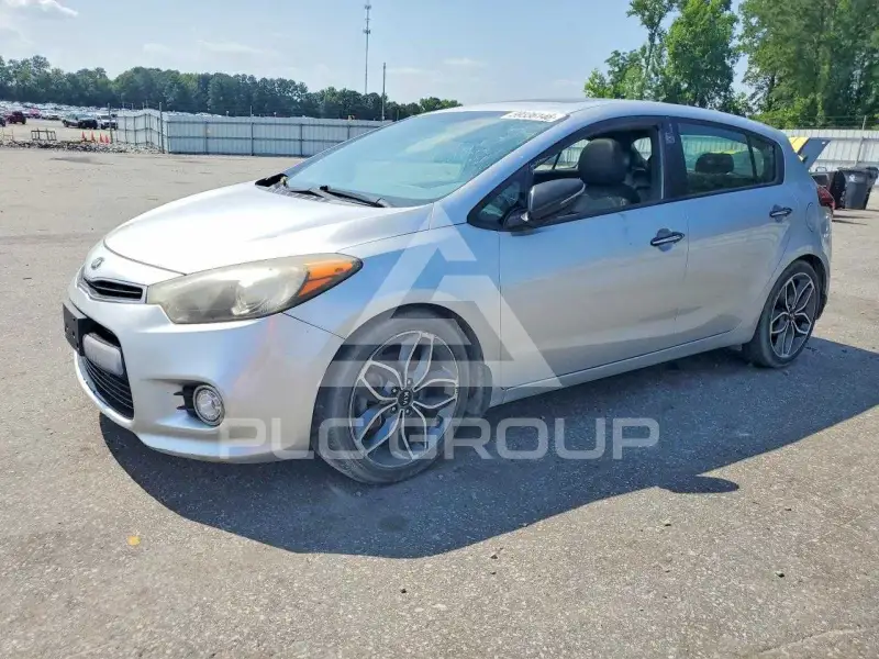 2015 KIA Forte photo