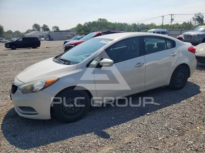 2015 KIA Forte фото