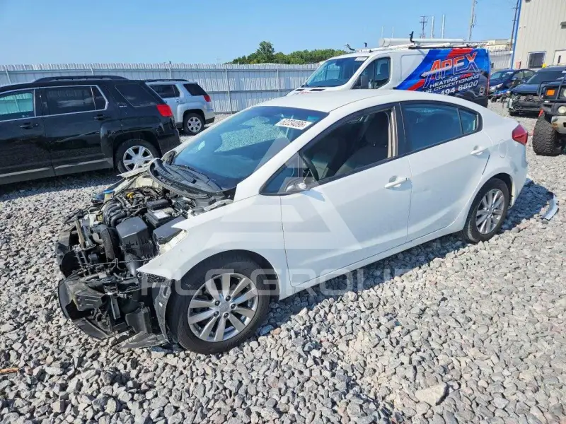 2015 KIA Forte фото