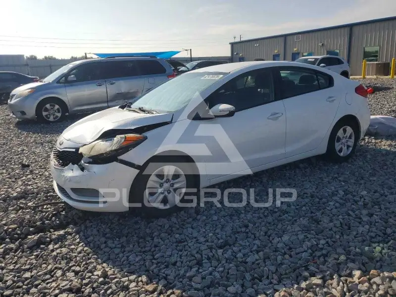2015 KIA Forte фото