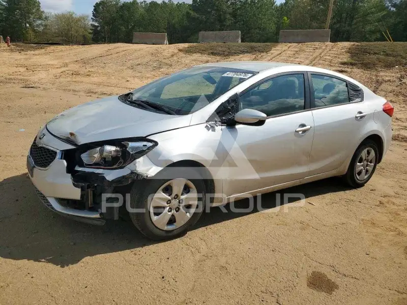 2015 KIA Forte фото
