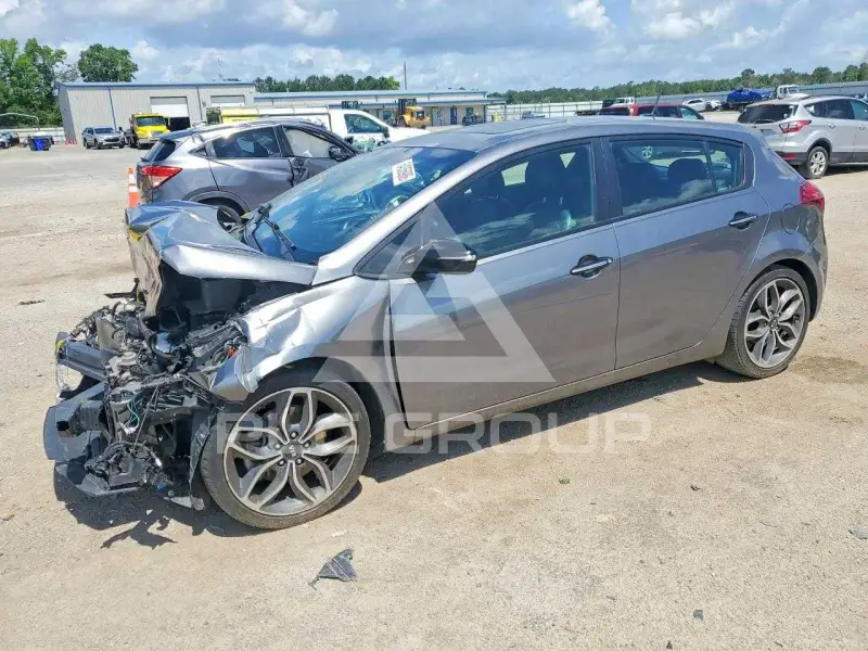 2015 KIA Forte фото