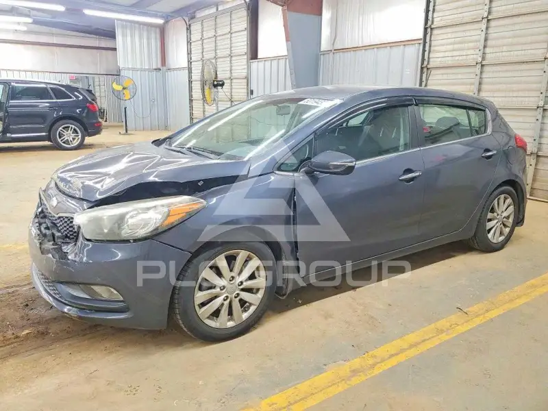 2015 KIA Forte photo