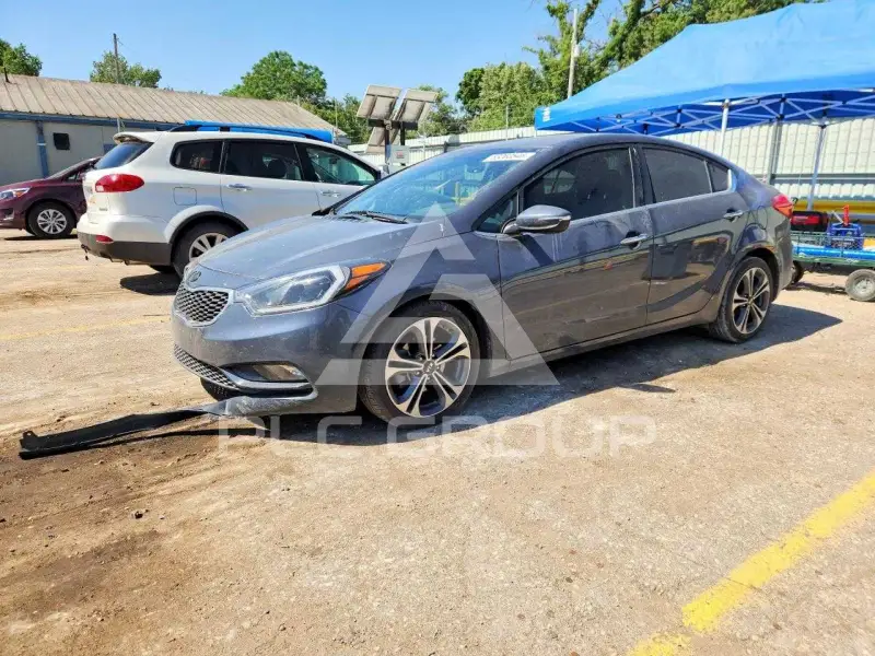 2015 KIA Forte фото