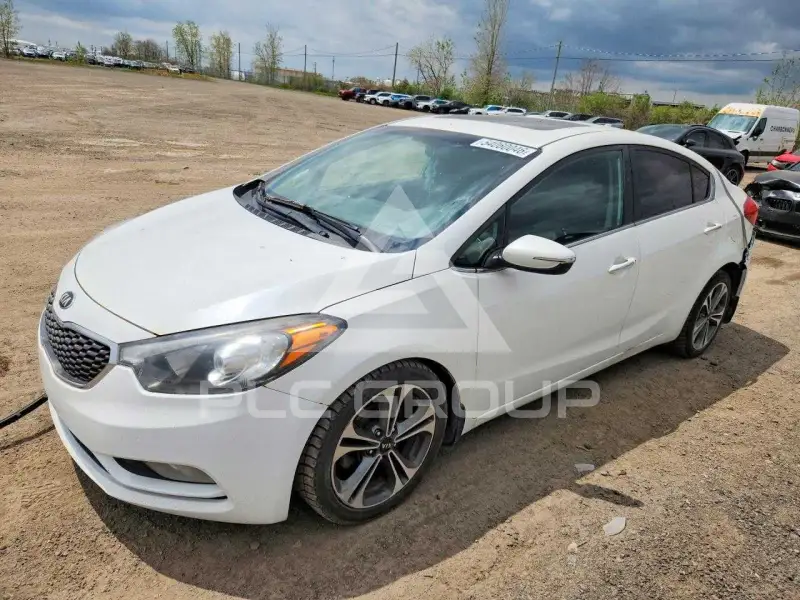 2015 KIA Forte photo