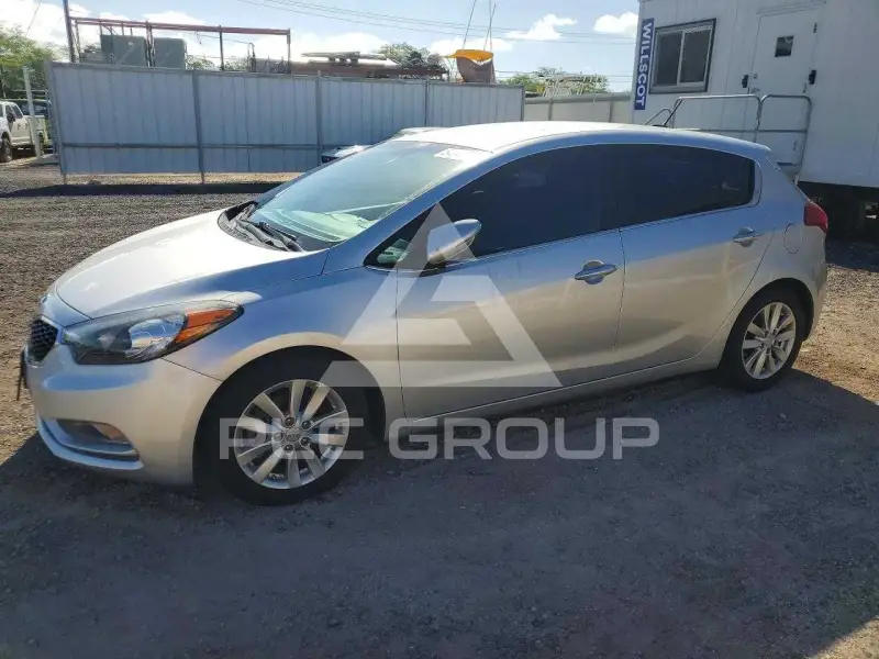 2015 KIA Forte фото