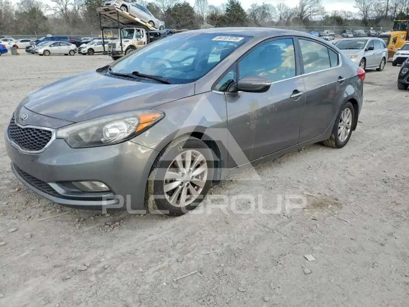 2015 KIA Forte photo
