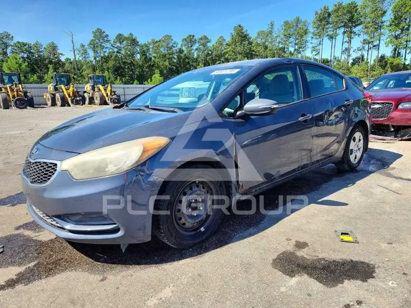 2015 KIA Forte фото