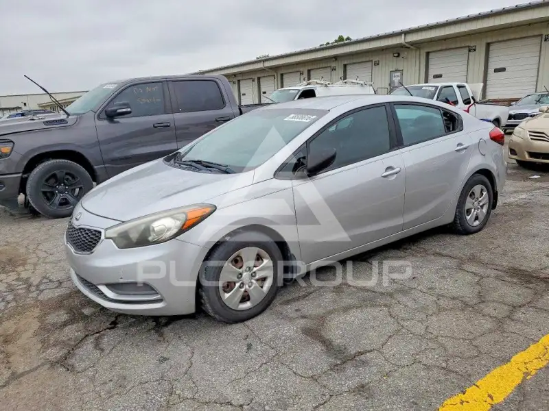 2015 KIA Forte photo