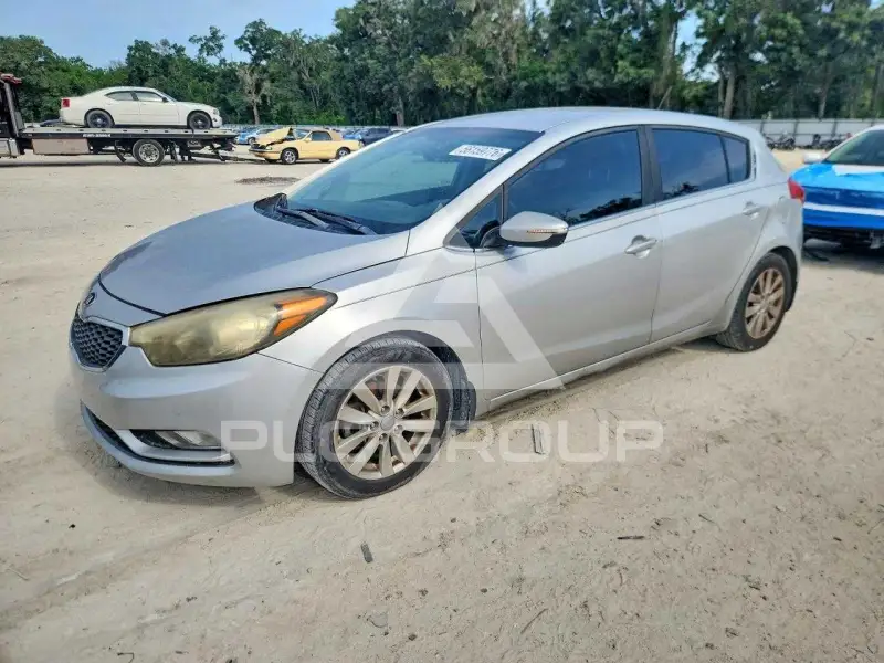 2015 KIA Forte фото