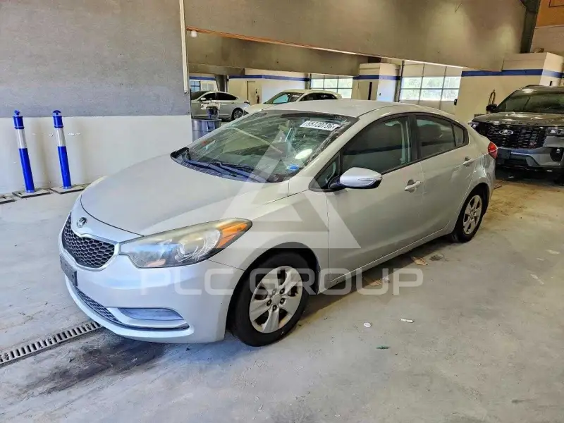 2015 KIA Forte фото