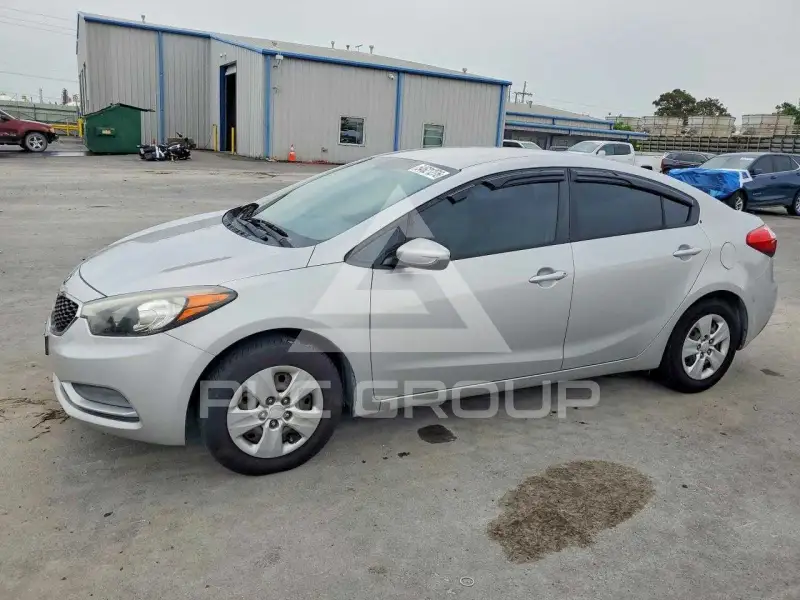 2015 KIA Forte фото