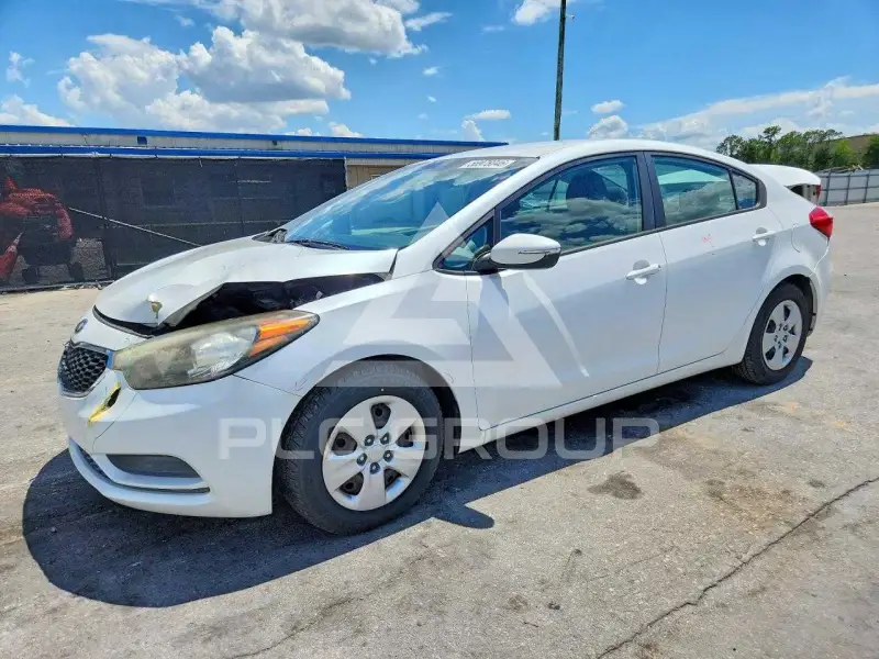 2015 KIA Forte photo