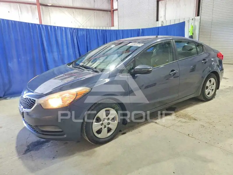 2015 KIA Forte photo