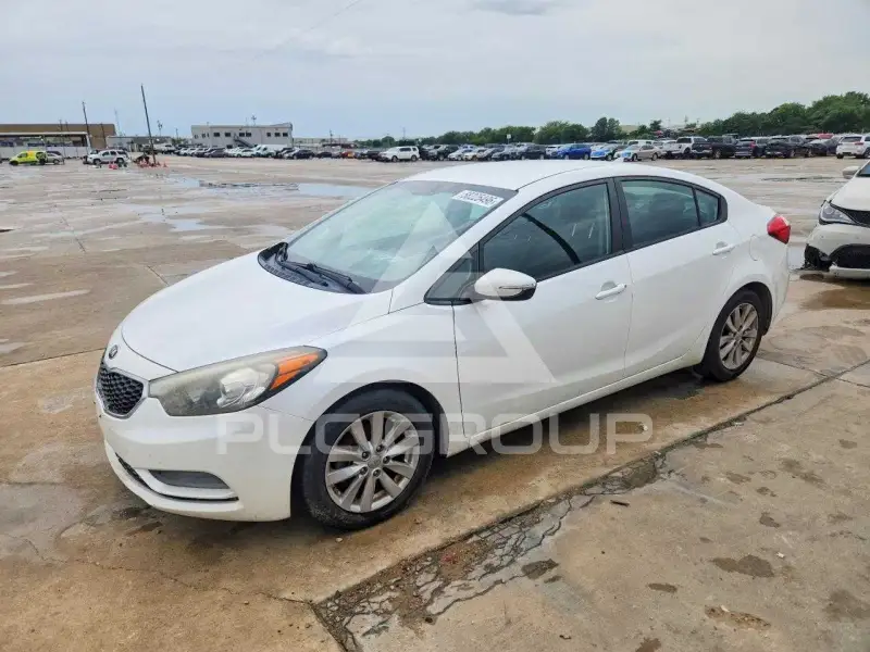 2015 KIA Forte фото