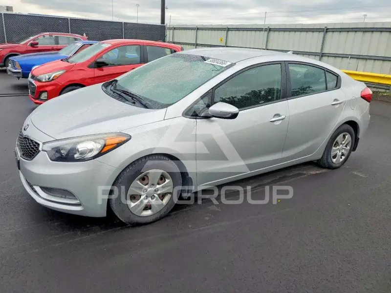2015 KIA Forte фото