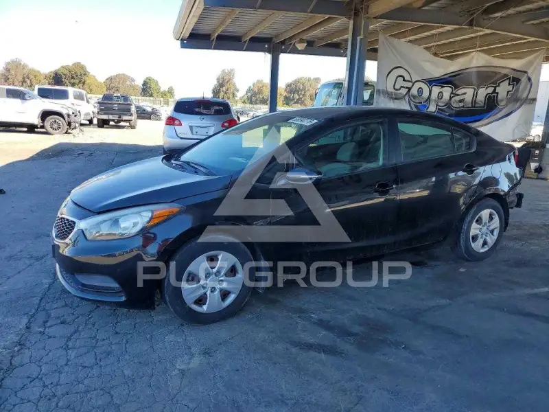 2015 KIA Forte photo