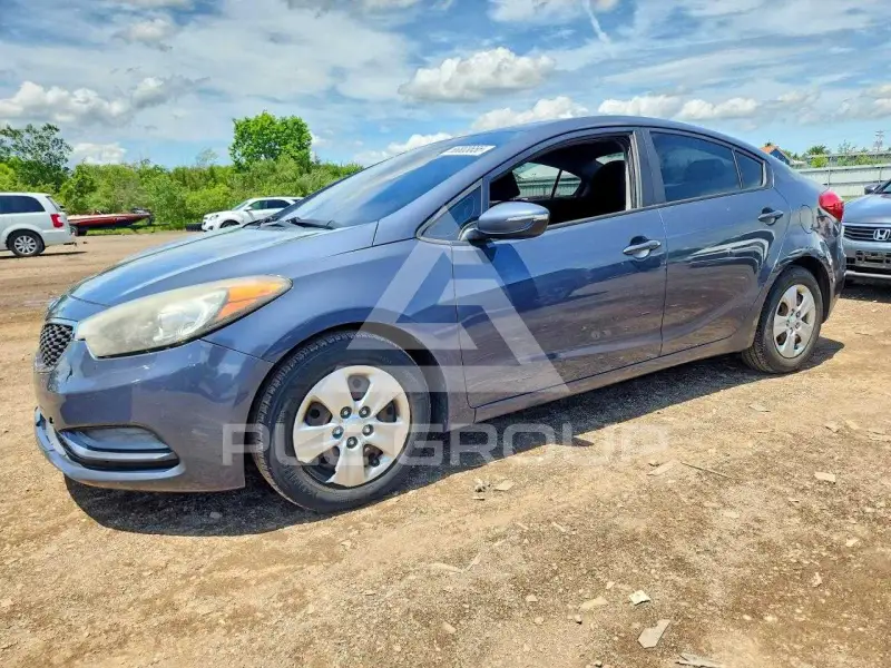 2015 KIA Forte фото