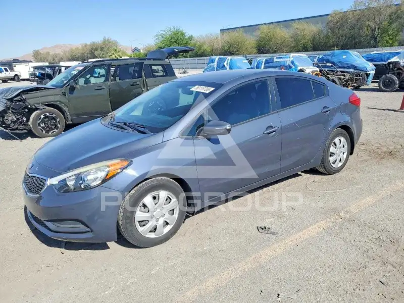 2015 KIA Forte photo