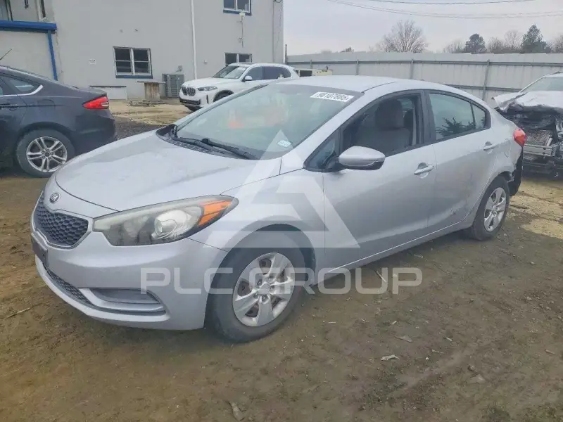 2015 KIA Forte фото