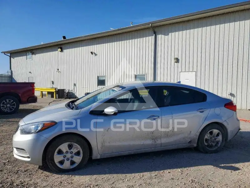 2015 KIA Forte photo