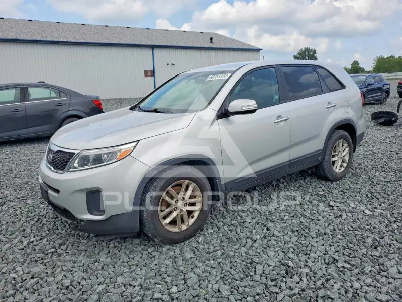 2015 KIA Sorento photo