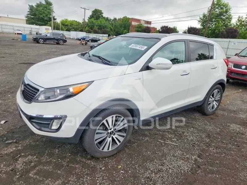 2015 KIA Sportage photo