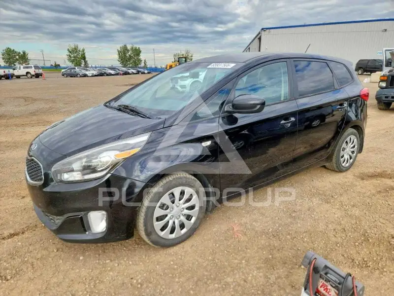 2015 KIA Rondo фото
