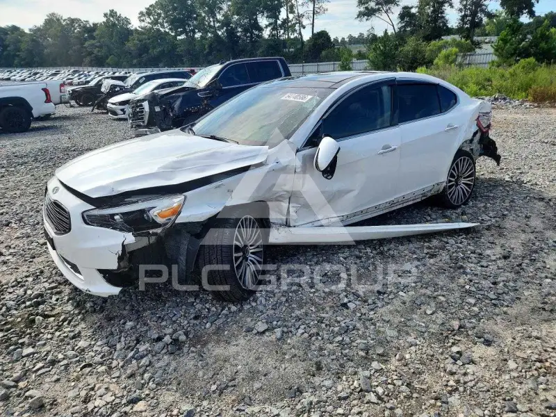 2015 KIA Cadenza photo