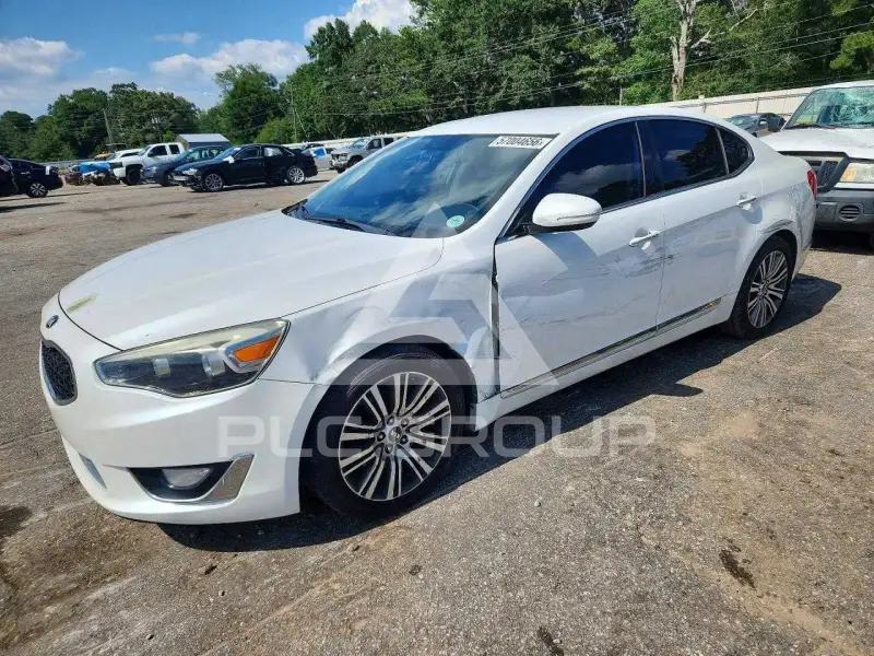 2015 KIA Cadenza photo