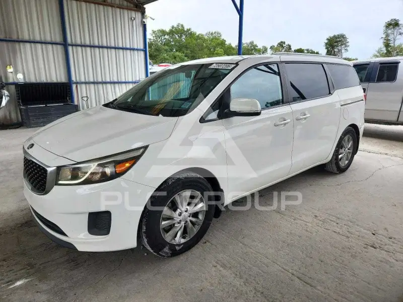 2015 KIA Sedona фото