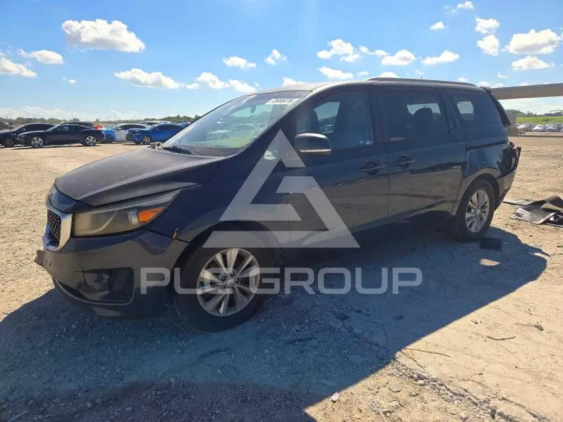 2015 KIA Sedona фото