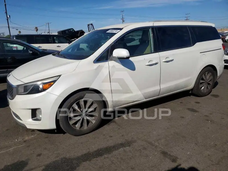 2015 KIA Sedona фото