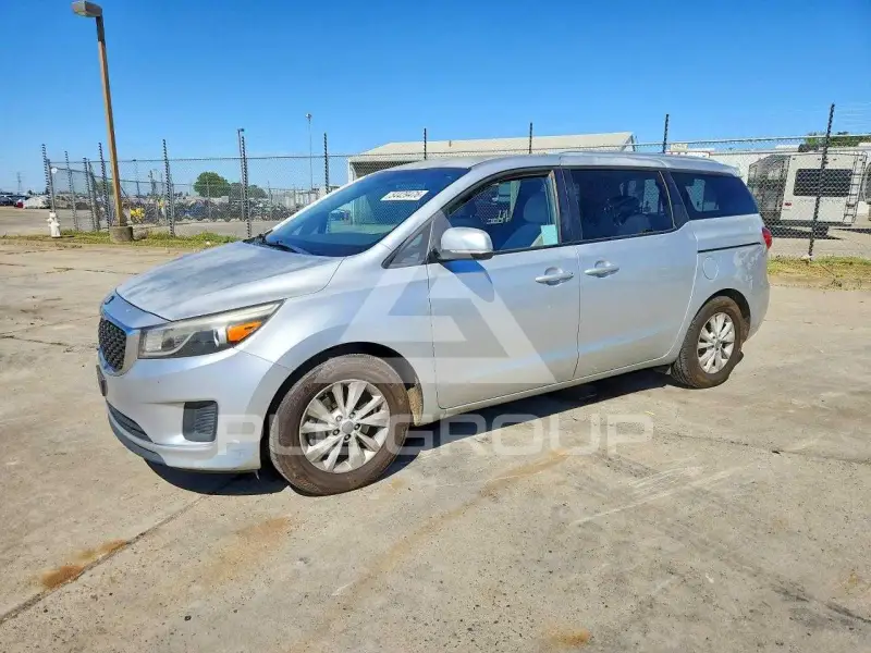 2015 KIA Sedona фото