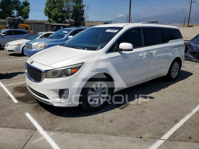 2015 KIA Sedona photo
