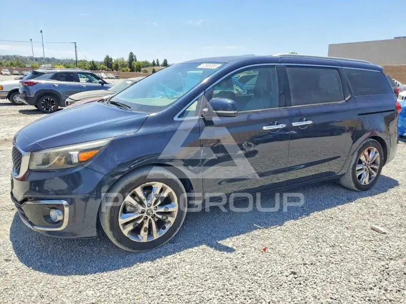 2015 KIA Sedona фото