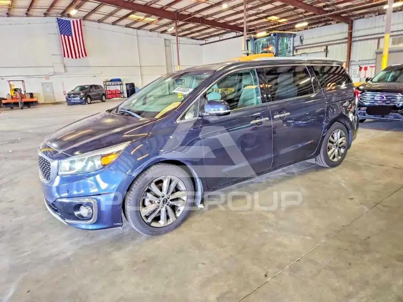 2015 KIA Sedona фото