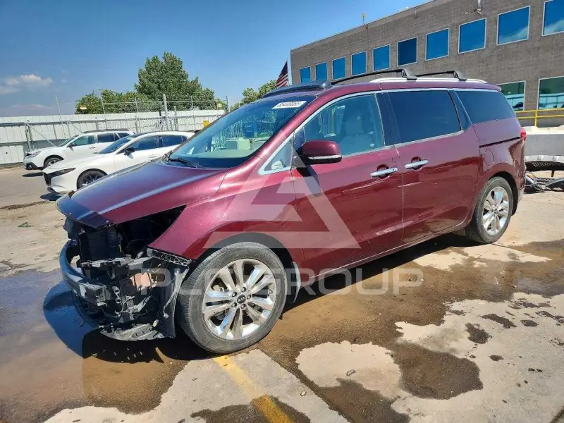 2015 KIA Sedona фото