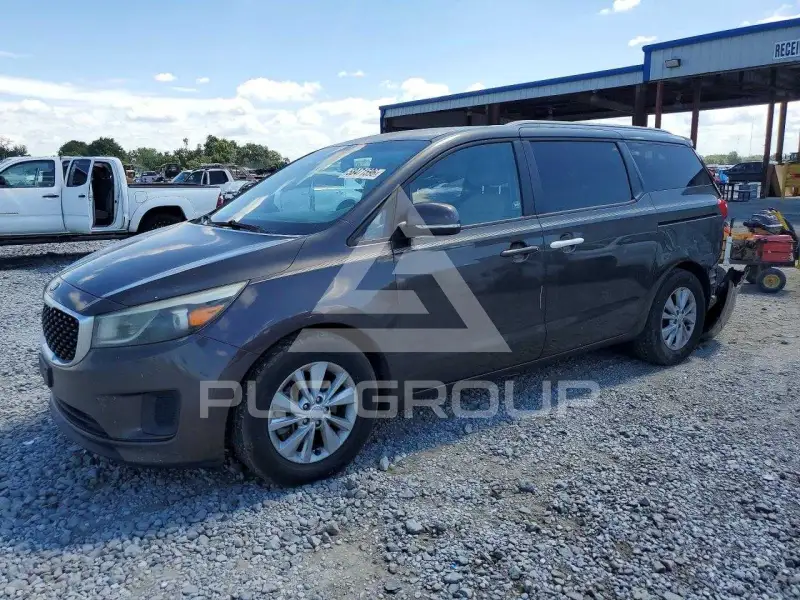 2015 KIA Sedona photo