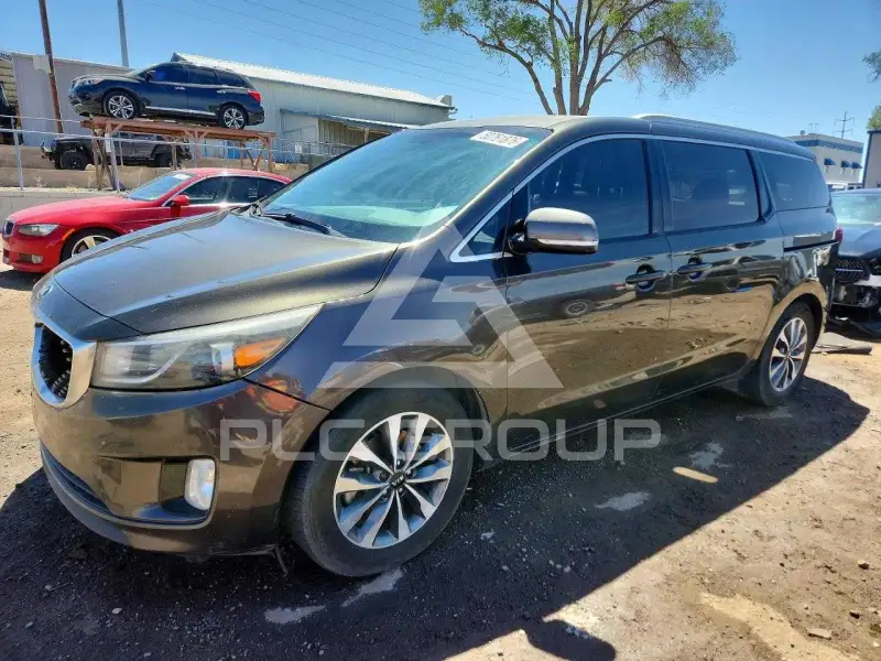 2015 KIA Sedona фото