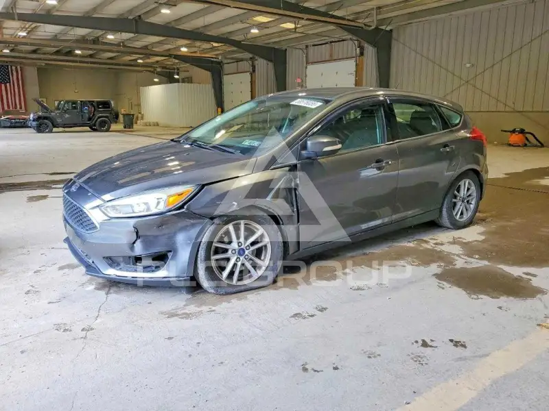2015 Ford FOCUS фото