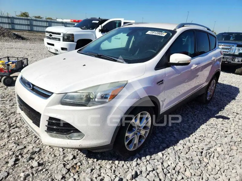 2015 Ford ESCAPE фото