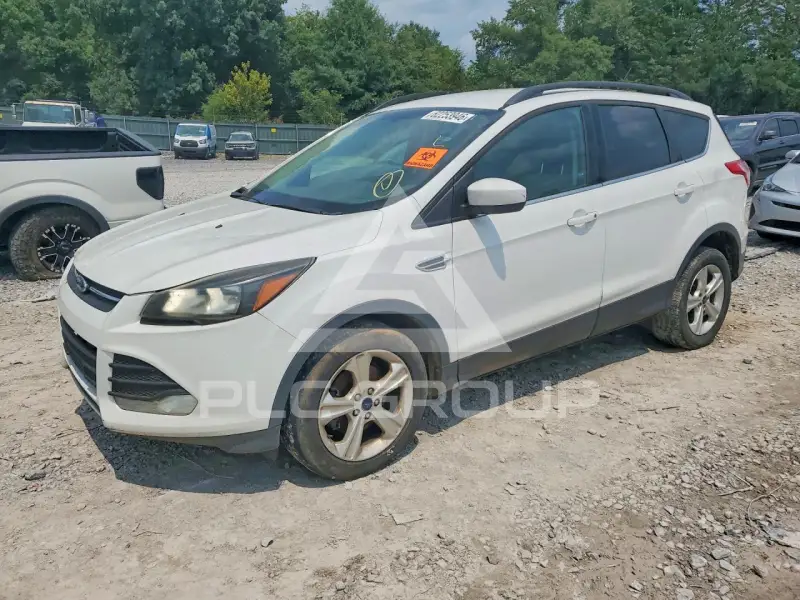 2015 Ford ESCAPE photo