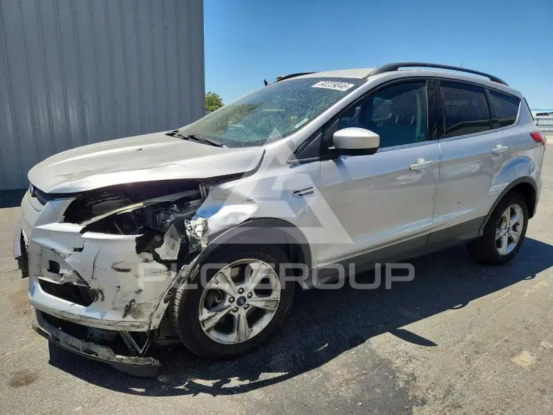 2015 Ford ESCAPE photo