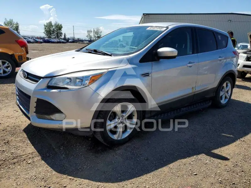 2015 Ford ESCAPE photo