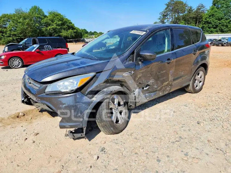 2015 Ford ESCAPE photo