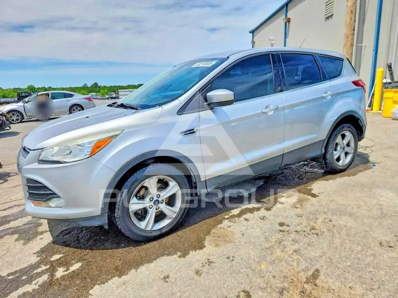 2015 Ford ESCAPE photo