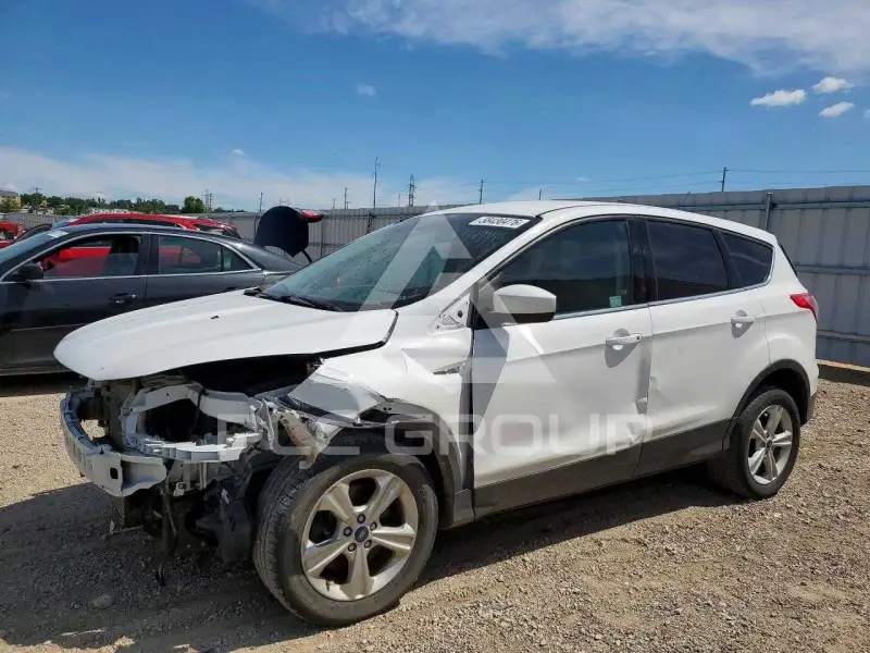 2015 Ford ESCAPE photo